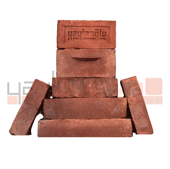 El yapımı ve fırınlanmış harman tuğlalar