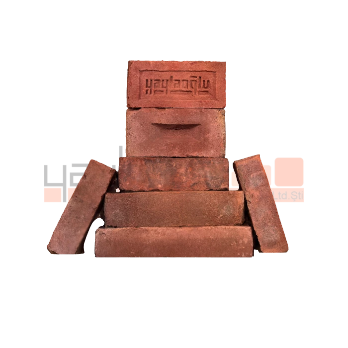 Yaylaoğlu Tuğla Fabrikasından el yapımı tuğla serisinden harman tuğlalar, fırın, cephe ve restorasyon için kullanılır.